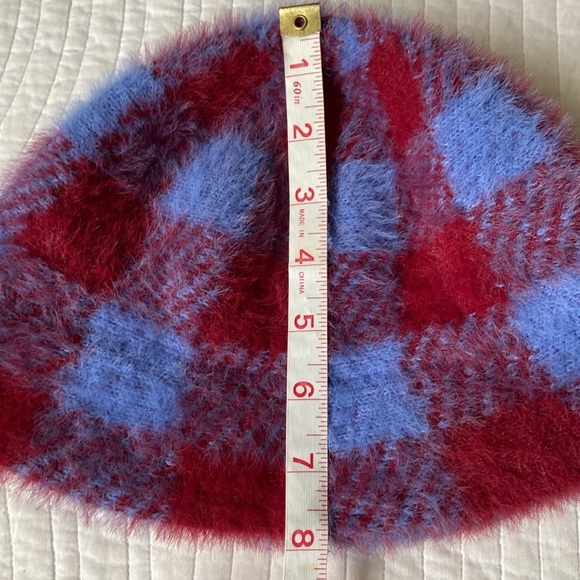 Urban Outfitters Juno Fuzzy Bucket Hat Checkered Plaid Blue Red One Size NEW - Picture 9 of 13